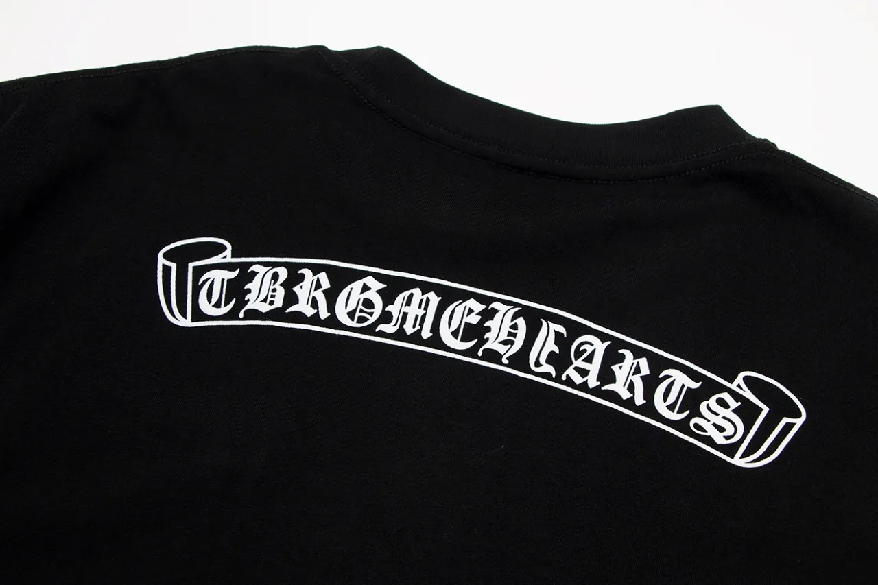 P150 Chrome Hearts Sanskrit Rainbow Horseshoe Print Cross Short Sleeves Size: SMLXL Color: Black White